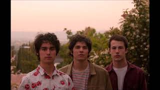 Wallows- pictures of girls