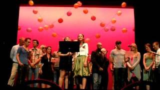Donna Vivino and Wicked cast - The Rose