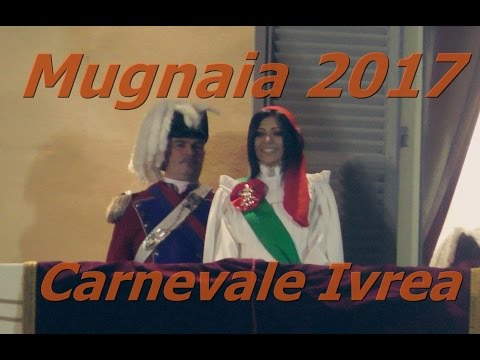 Mugnaia dal balcone per il Carnevale Ivrea 2017