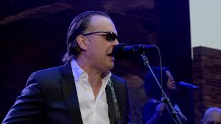 Joe Bonamassa &quot;King Bee Shakedown&quot; Redemption - Live at Red Rocks