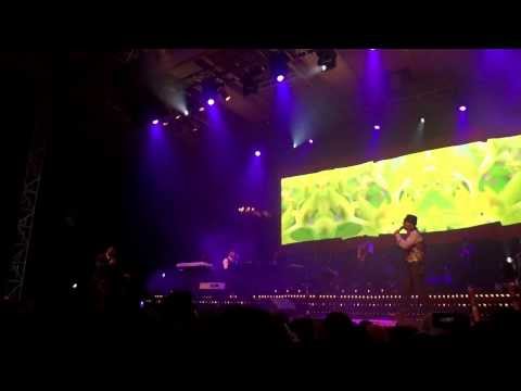 Kahitna ~ Dia Milikku (Konser Irreplaceable Part 2 Aku Kamu & Valentine)