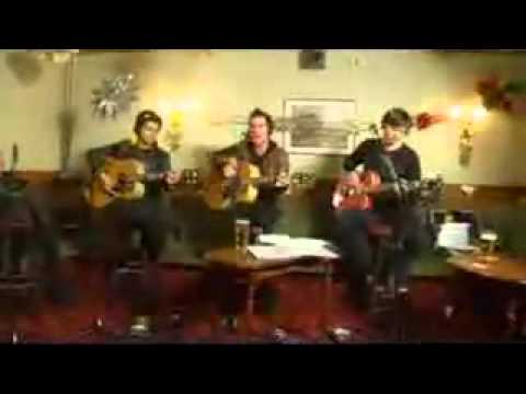 Stereophonics-Local Boy In A Photograph(Acoustic)