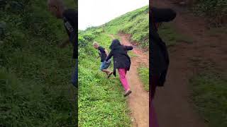 Download lagu The grass is fresh mp3