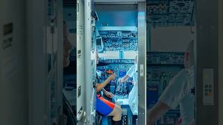 POV Street Photography at SJC Airport