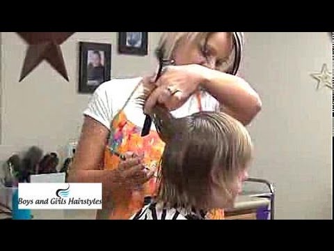 Layering long boys hair for that perfect surfer look thumbnail