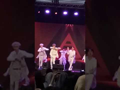 THE EMPIRE (Tle Focus) - ShangriLa + Fantasy (JBJ) @K-Vaganza [171216]