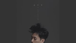 우습게,아무렇지 않게 nothing