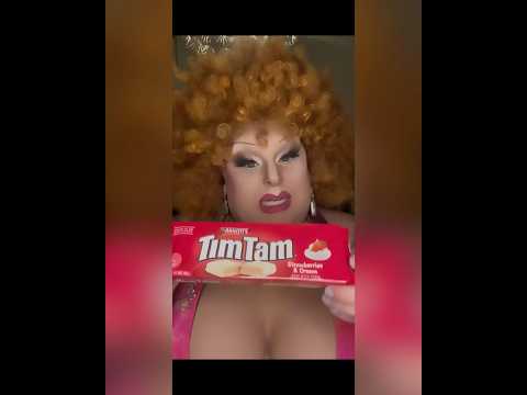 NOSHI NOSHI w/ Maxi.  strawberries and cream Tim Tams. #funny #strawberrycream #mukbang #dragqueen