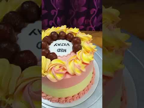 #gulabjamuncake #floraldesigncake #pondicherry #ilakkiyacakes