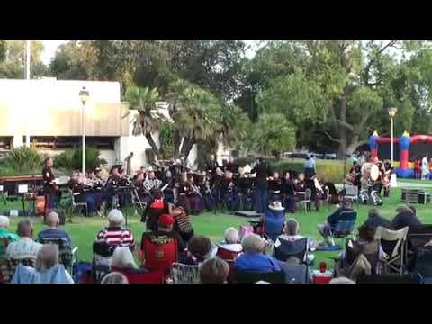 1st Marine Division Band plays Semper Fidelis March-John Philip Sousa