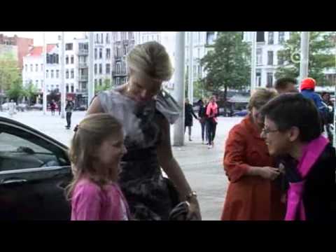 download lagu mp3 mp4 Het Paleis Antwerpen, download lagu Het Paleis Antwerpen gratis, unduh video klip Het Paleis Antwerpen
