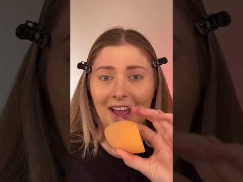 Paula Probierts! Makeup Hack Sponge