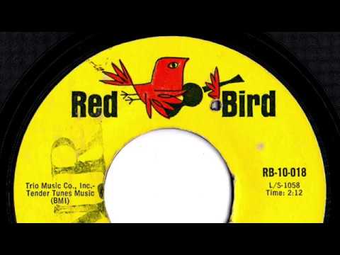 Shangri-Las - "Give Him A Great Big Kiss"