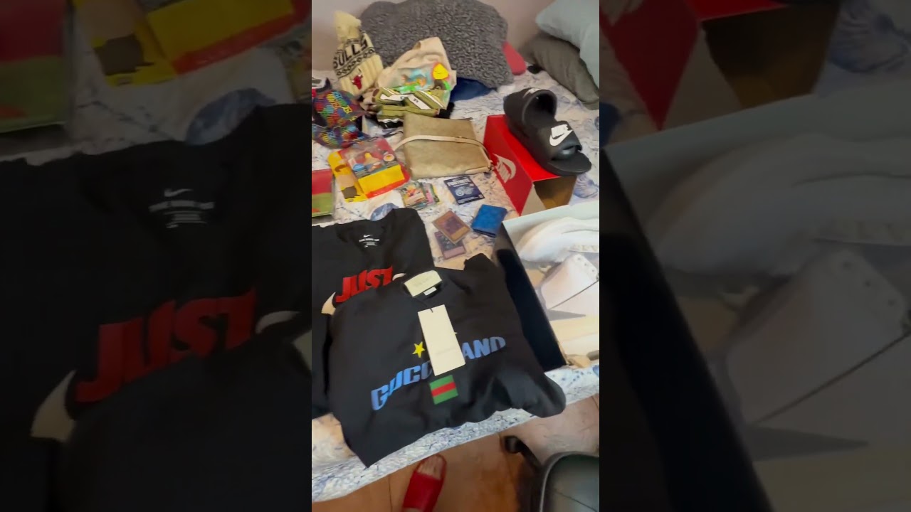 All the prizes for the raffle! Join today ! $20 a number and also you can buy more than 1 number 😁