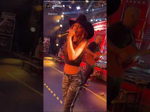 Maiara & Maraisa cantando Bebaça(Em SANTA BÁRBARA DE GOIÁS) 🤠🖤🖤