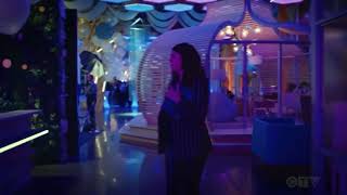 Joan chante Roar