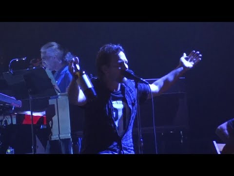 Pearl Jam 11-19-2013 Phoenix Az Full Show Multicam SBD Blu-Ray