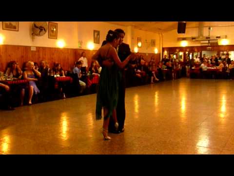  Ayelen Morando  and  Gustavo Chaile  are  dancing  to  the  tango  "  Marion  "