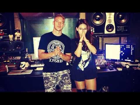141028 Diplo feat CL - Revolution&Dirty Vibe (live audio)