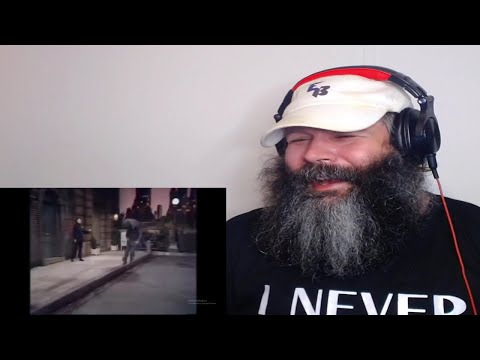 American Reacts to Morcambe and Wise Singing in the Rain Sketch