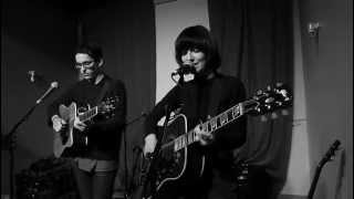 Daughter (Elena Tonra) - &quot;Human&quot; live at Rise Records Bristol