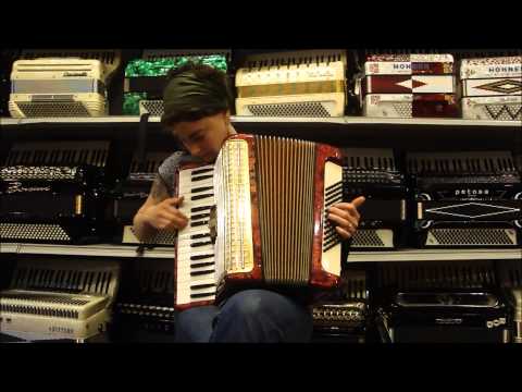 1360 - Red Gold Hohner Concerto II MM 72 $795