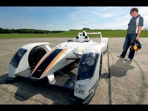 Steve Sutcliffe drives the Caparo T1 - by Autocar.co.uk