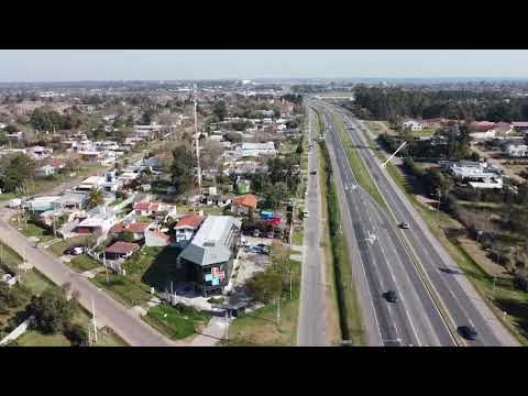 Video de YouTube - Casa en Venta de 2 dormitorios con Parrillero, Jardín y Garage en Ciudad de la Costa, Canelones