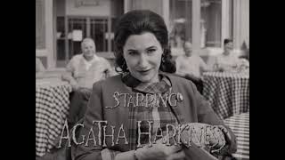 Musik-Video-Miniaturansicht zu Agatha All Along Songtext von Kathryn Hahn