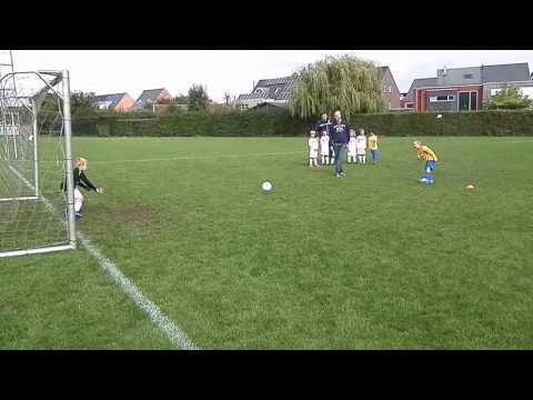 Penalty Robbe na KFC Duffel B - Schelle sport B