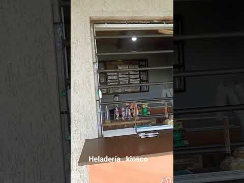 hay sanguchitos super baratos y pizzetas, en Mendoza Maipú esquina lomas verde 😁🤤🍭🍨🍦🍪🍯🥪