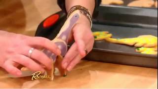 Suck UK - 3D Dinosaur Cookie Cutters Featured on Rachael Ray
