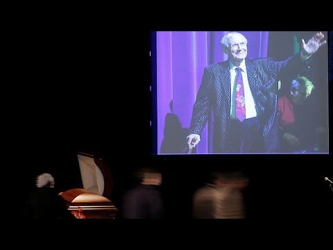 Trauerfeier für Jewgeni Jewtuschenko