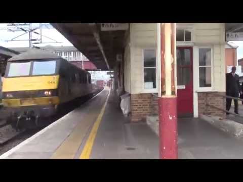 Freightliner 90044 @ Harrow & Wealdstone