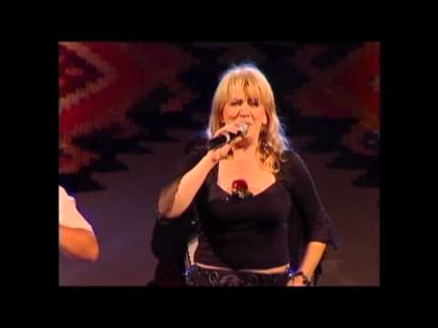 VIKI SREBROVA - Bosonoga igram