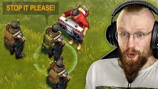 I Annoyed The Raiders and I Payed For It Later... - Last Day on Earth: Survival