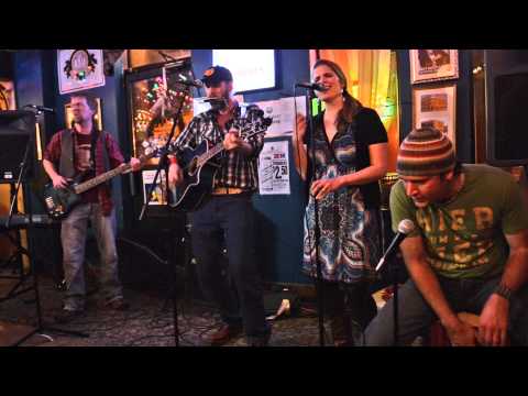 The Porchlights - Icicles - Live at the Wine Cafe 01-11-2014