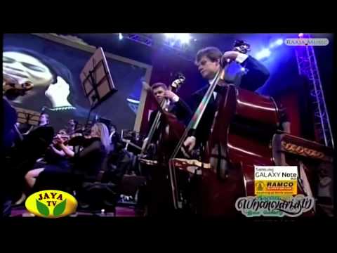 Neethane En Ponvasantham - Mudhal Murai - Live, performed by Sunitha Sarathy.