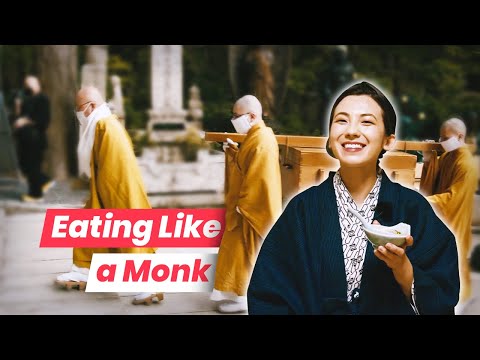 Experience the Life of a Monk: Temple Stay in Koyasan