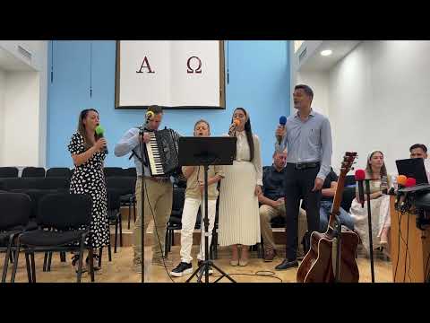 Paradis tărâm frumos-  Familia Hiticas si Famila Scurtu