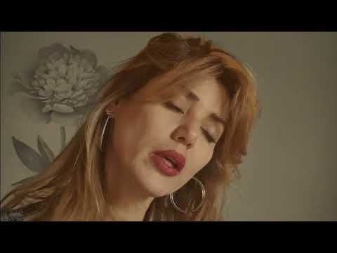 Daniela Martani cover "Lean on" acoustic version