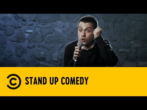 Stand Up Comedy: La nostra privacy è a rischio? - Saverio Raimondo - Comedy Central
