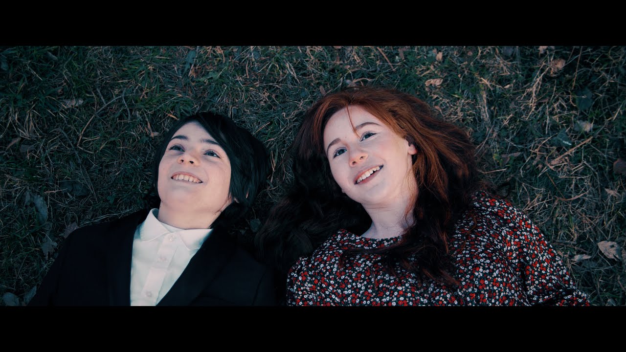 Watch Now Emanuele Aloia - Sempre (Video Ufficiale) Emanuele Aloia - Sempre (Video Ufficiale)