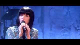 Carly Rae Jepsen - Run Away With Me (live on Alan Carr: Chatty Man/ 2015 09 18)