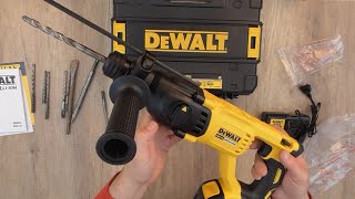 Unboxing and installing drill bits on DeWalt DCH133M1 Cordless SDS + Hammer Drill - Bob The Tool Man
