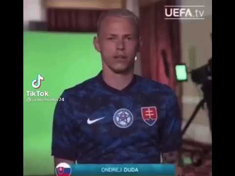 How to pronounce difficult footballers names….and John McGinn🤣