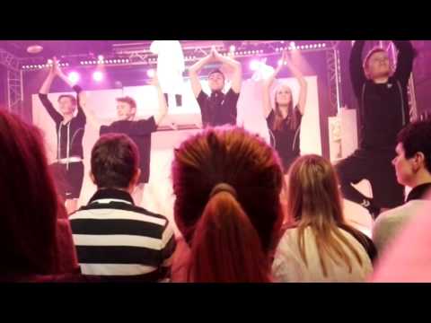 Nissenrevyen Smakløs 2016