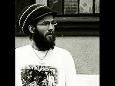 Mr Reggaenerator- Sensiweed is a not shit