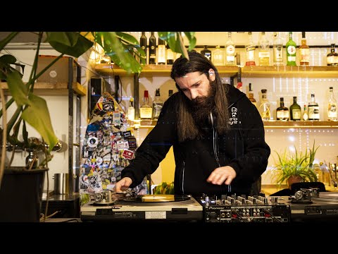 Telep Lockdown Session EP14 w/ Kisszántó (Bad Rockets, Tilos Rádió)