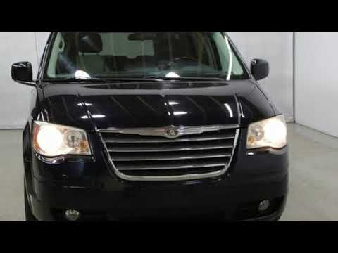 Used 2010 Chrysler Town & Country Bay City MI Saginaw, MI #G142305A